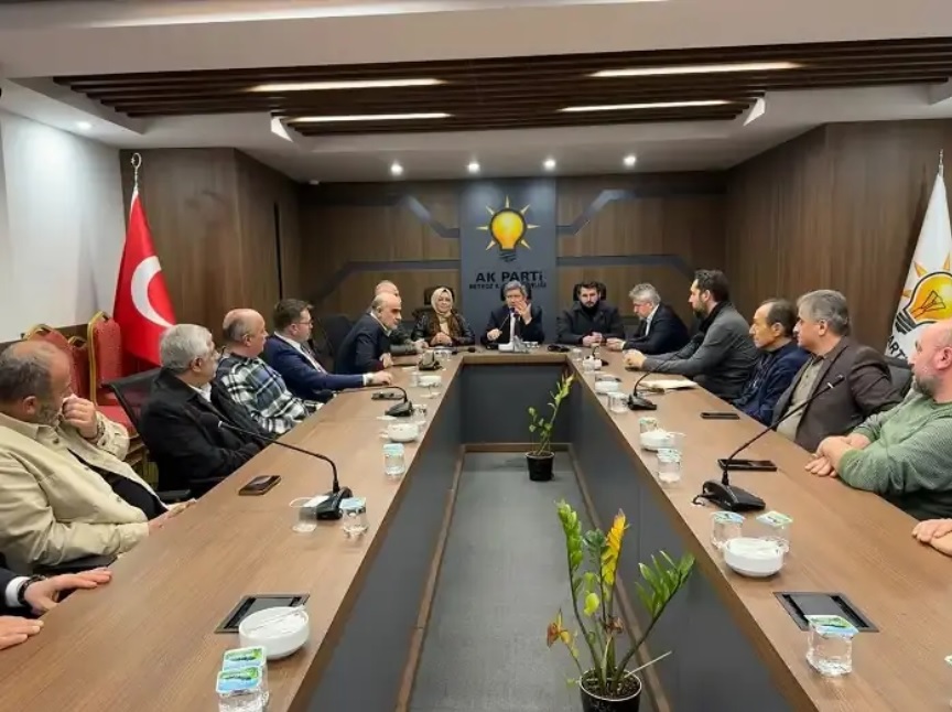 Ak Parti Beykoz Yeni Yönetimiyle İlk Toplantısını Gerçekleştirdi